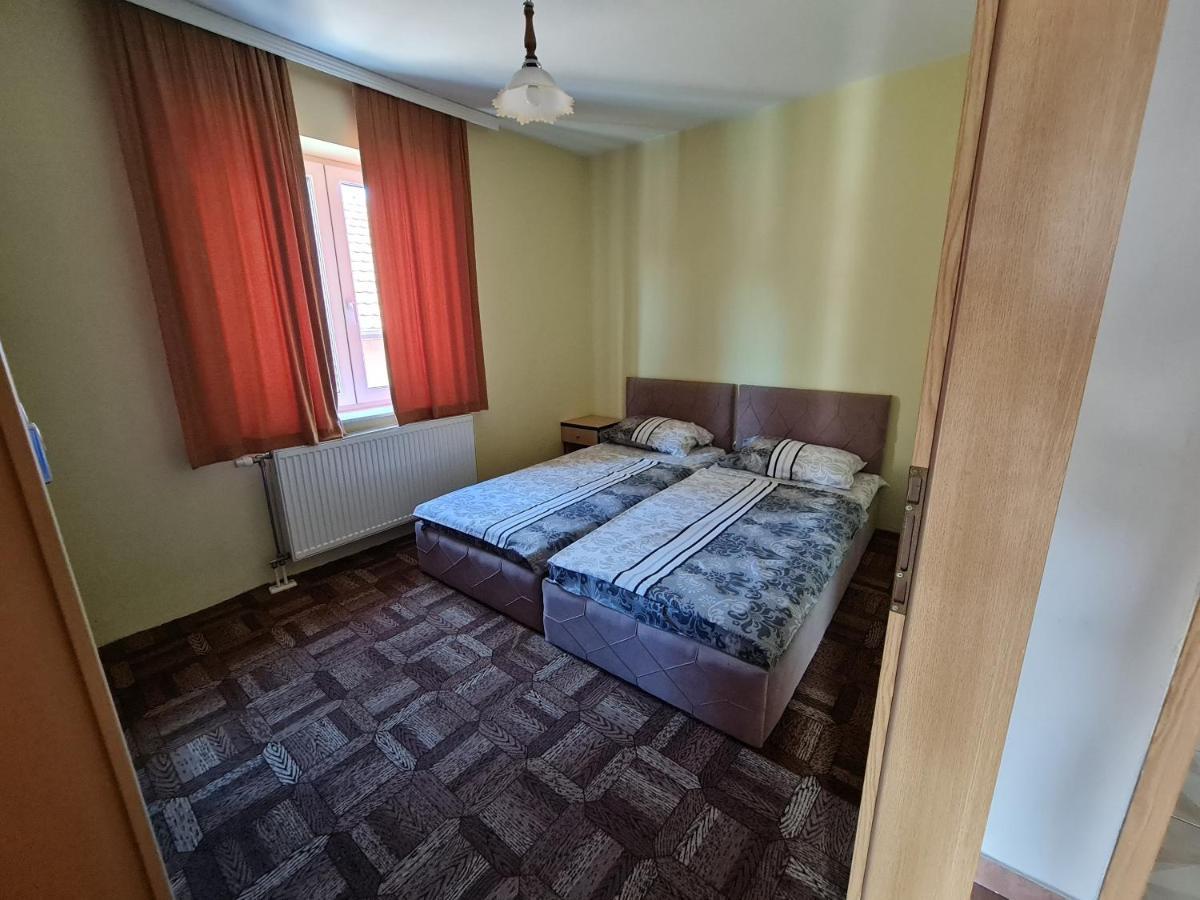 Holiday Ferizaj Luaran gambar