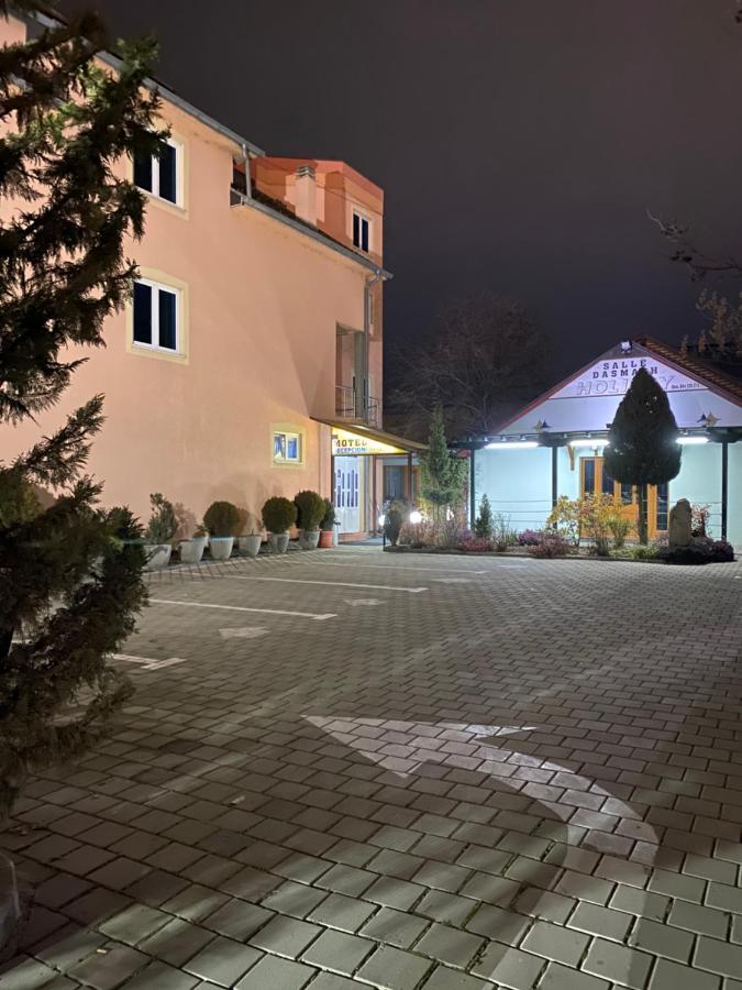 Holiday Ferizaj Luaran gambar
